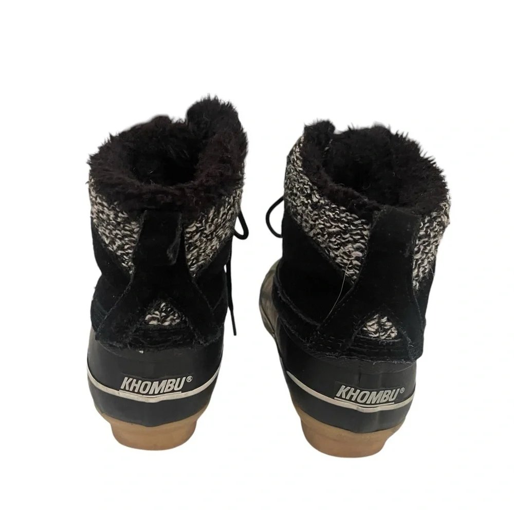 Khombu Waterproof Duck Boot With Knit Cuff and Faux Fur Lining Sz 6 Black/White